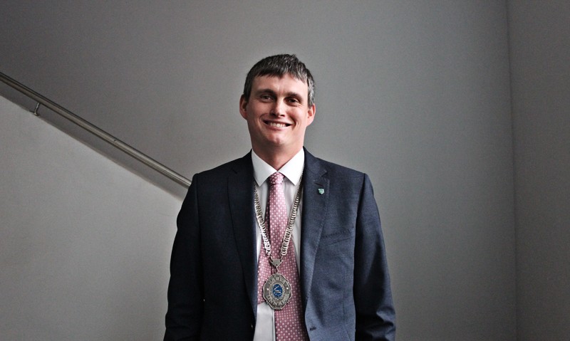 +Галерея. Смена власти в Нарве не состоялась: Ирина Янович и Алексей Евграфов продолжают возглавлять город +Галерея. Смена власти в Нарве не состоялась: Ирина Янович и Алексей Евграфов продолжают возглавлять город