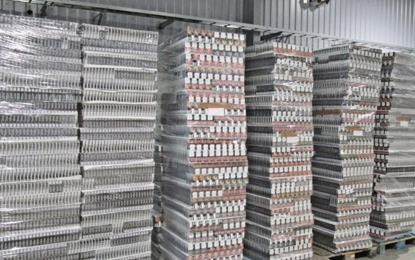 Эстонские власти изъяли на границе в Нарве свыше 1 млн контрабандных сигарет