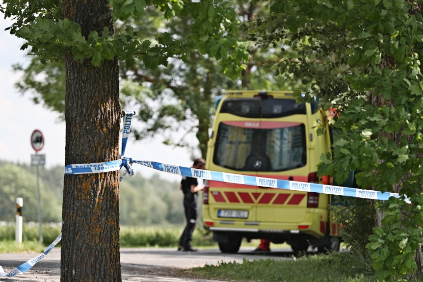 Подозреваемый в убийстве таксиста застрелился на глазах полицейских
