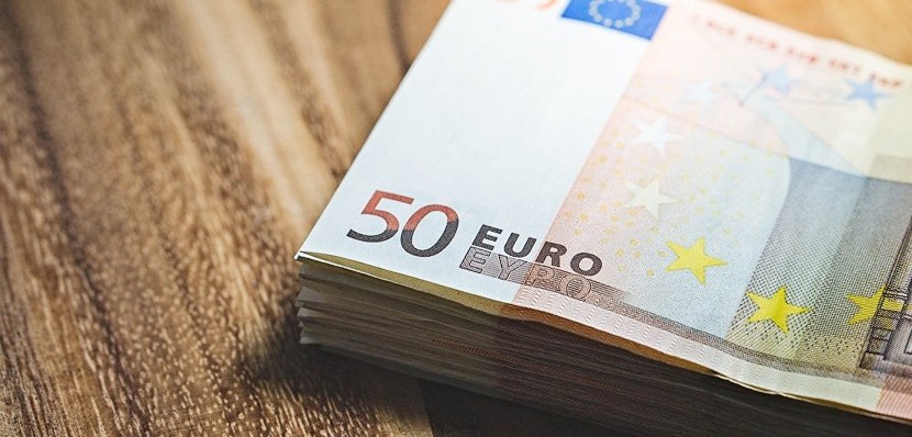 Минимальная зарплата в Эстонии вырастет с 1 января 2020 года до 578 евро