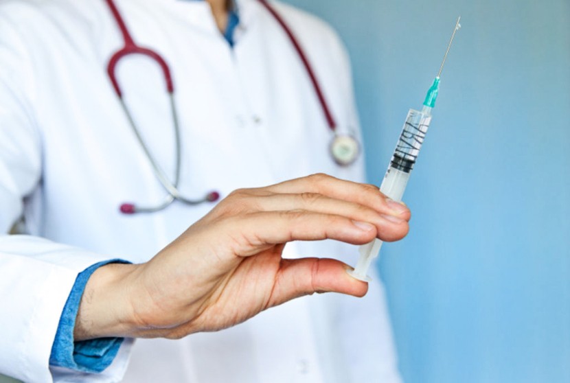 У 13-14-летних девочек теряется возможность бесплатной вакцины от рака