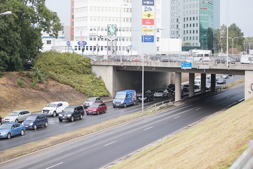 В Эстонии появится система штрафных баллов для нарушающих правила водителей