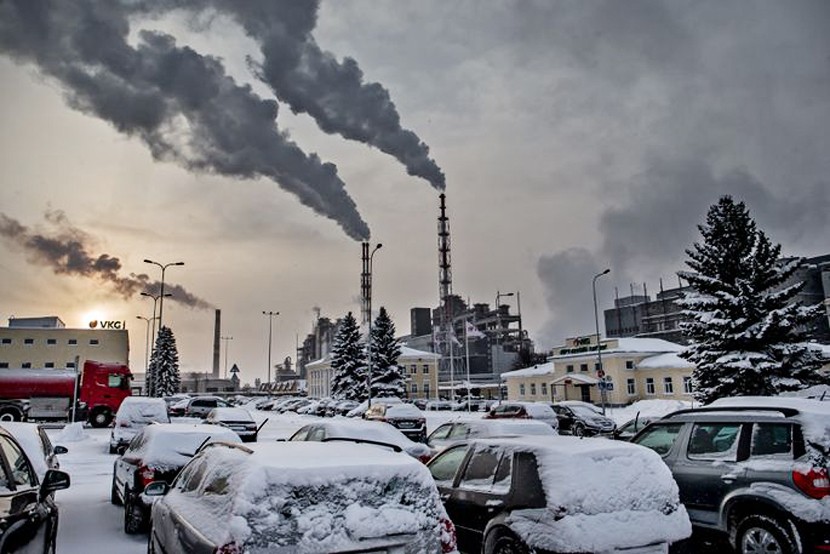 В Кохтла-Ярве во время работ по сносу на территории VKG погиб рабочий