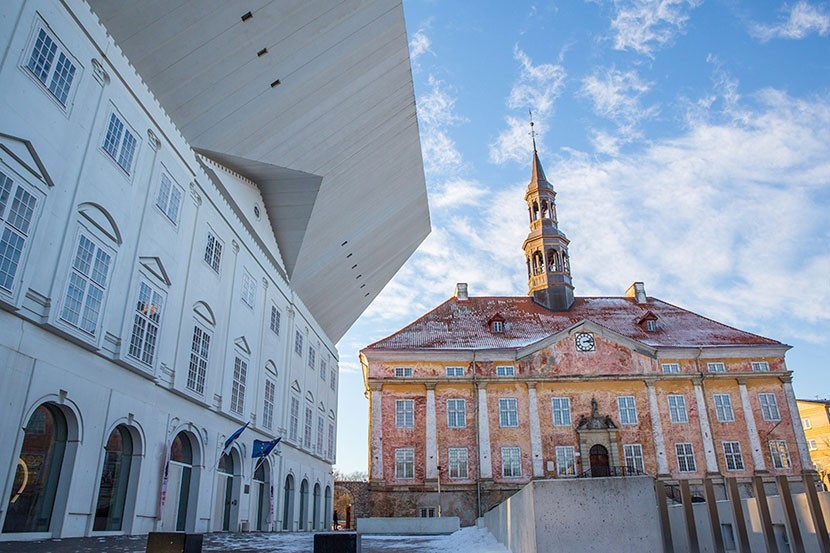 Нарвский колледж 8 декабря отметит свое 20-летие