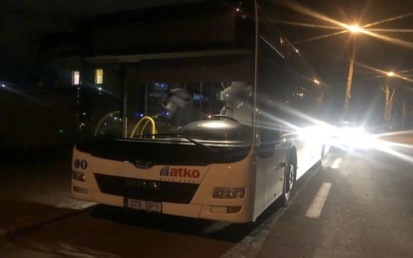 В Нарве благодаря бдительному пассажиру полиция задержала пьяного водителя автобуса