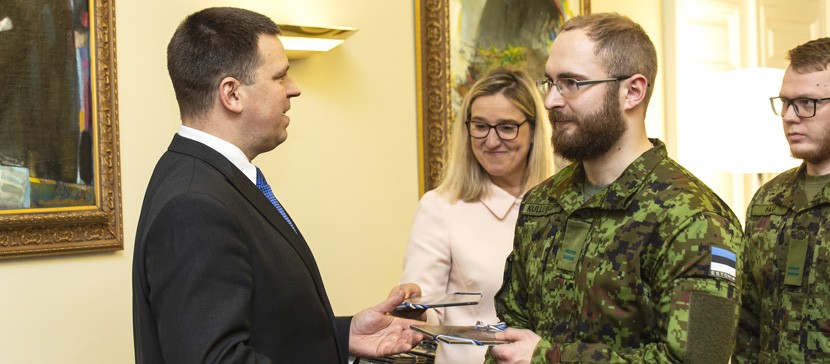 Ратас: военные – это гордость нашего государства