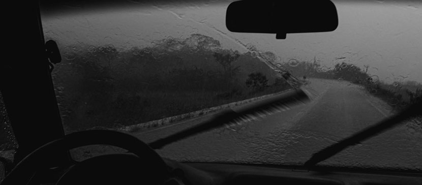 Суд аннулировал штраф спешившему к рожавшей жене водителю