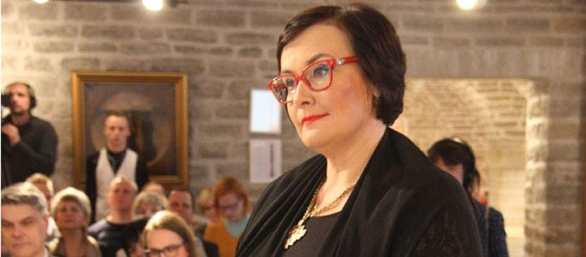 На Катри Райк подали заявление в прокуратуру. Утверждают, что она торговала влиянием и подделала документ. Райк: обвинения непонятны