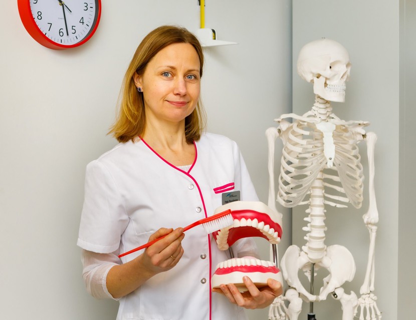 Школьная медсестра обеспокоена: около 40% учеников чистят зубы лишь один раз в день