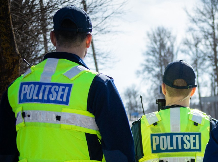 Отдыхающие и занимающиеся спортом на улице нарвитяне добавляют полиции работы