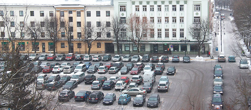 В условиях эпидемии сессия городского собрания Нарвы будет проходить три дня по электронной почте