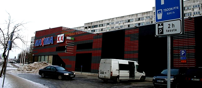 В Нарве возьмут тесты на коронавирус у жильцов общежития на улице Раквере и работников Maxima