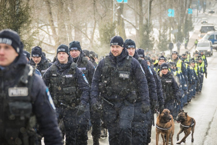 Во время чрезвычайного положения эстонской полиции стало поступать гораздо больше вызовов. Если обычно работает около 100 патрулей по всей ЭР, то сейчас – до 200