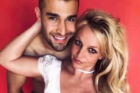 Бритни Спирс худеет на фоне стресса из-за долгой разлуки с бойфрендом Сэмом Асгари. Всему виной карантин