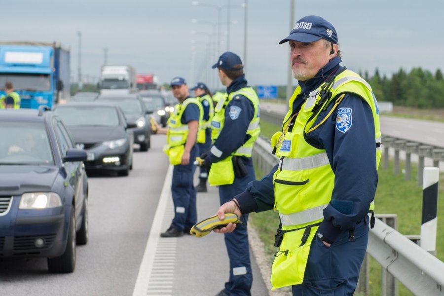 Жизнь налаживается! Полиция возобновляет рейды «Дуют все»