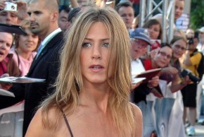 Дженнифер Энистон призналась, что она на самом деле думает об Анджелине Джоли