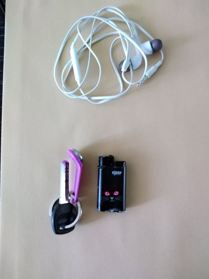 Не вы потеряли? Найденные вещи ждут своих хозяев в Нарвском отделении полиции