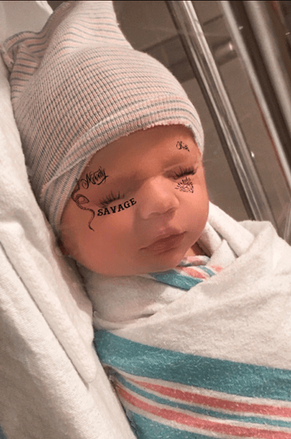 Илон Маск и Граймс изменили имя своего ребенка