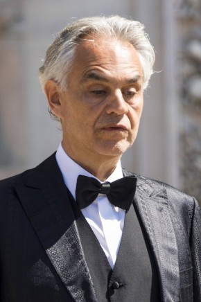 Андреа Бочелли признался, почему он скрыл свою болезнь