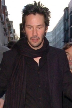 Киану Ривз готов встречаться с женщинами ради денег