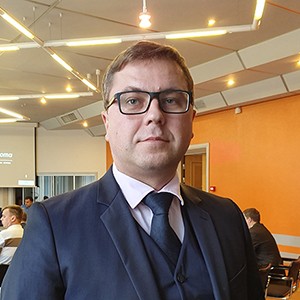 Наш опрос. Ударит ли по Нарве отставка правительства