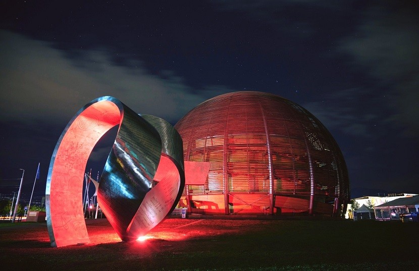 Эстония стала членом Европейской организации по ядерным исследованиям