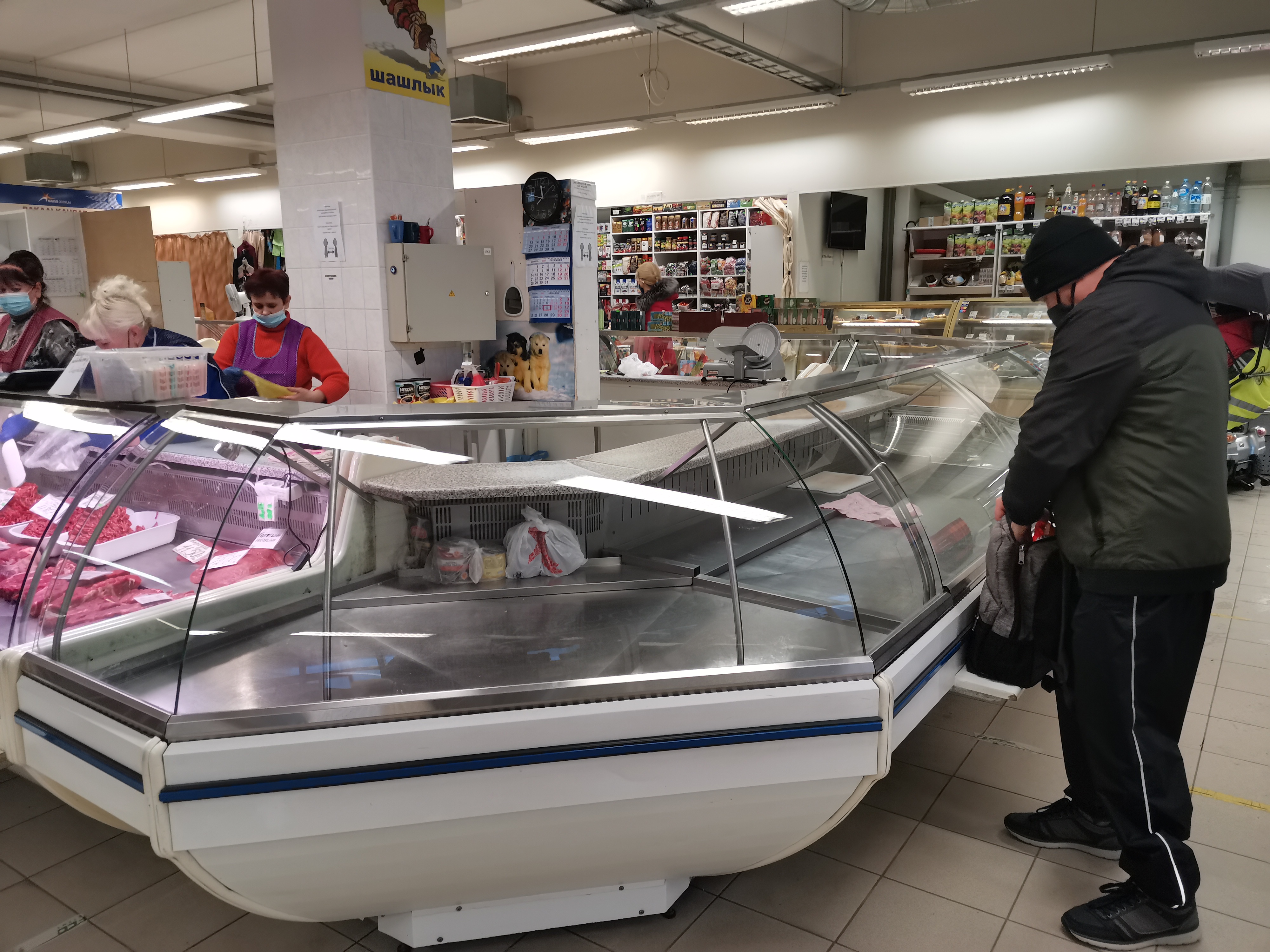 Нарва осталась без рынка. Будем надеяться, на короткое время(дополнено)