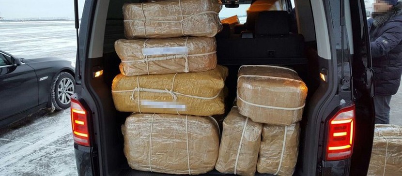 В порту Ванасадам конфисковали несколько килограммов кокаина
