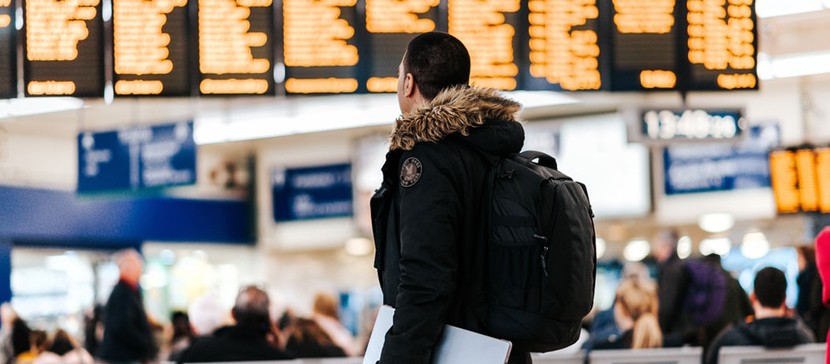 В Варшаве не пустили на самолет пьяного посла Эстонии