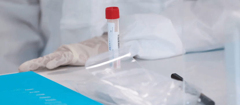 Число новых случаев коронавируса в Эстонии растет третью неделю подряд