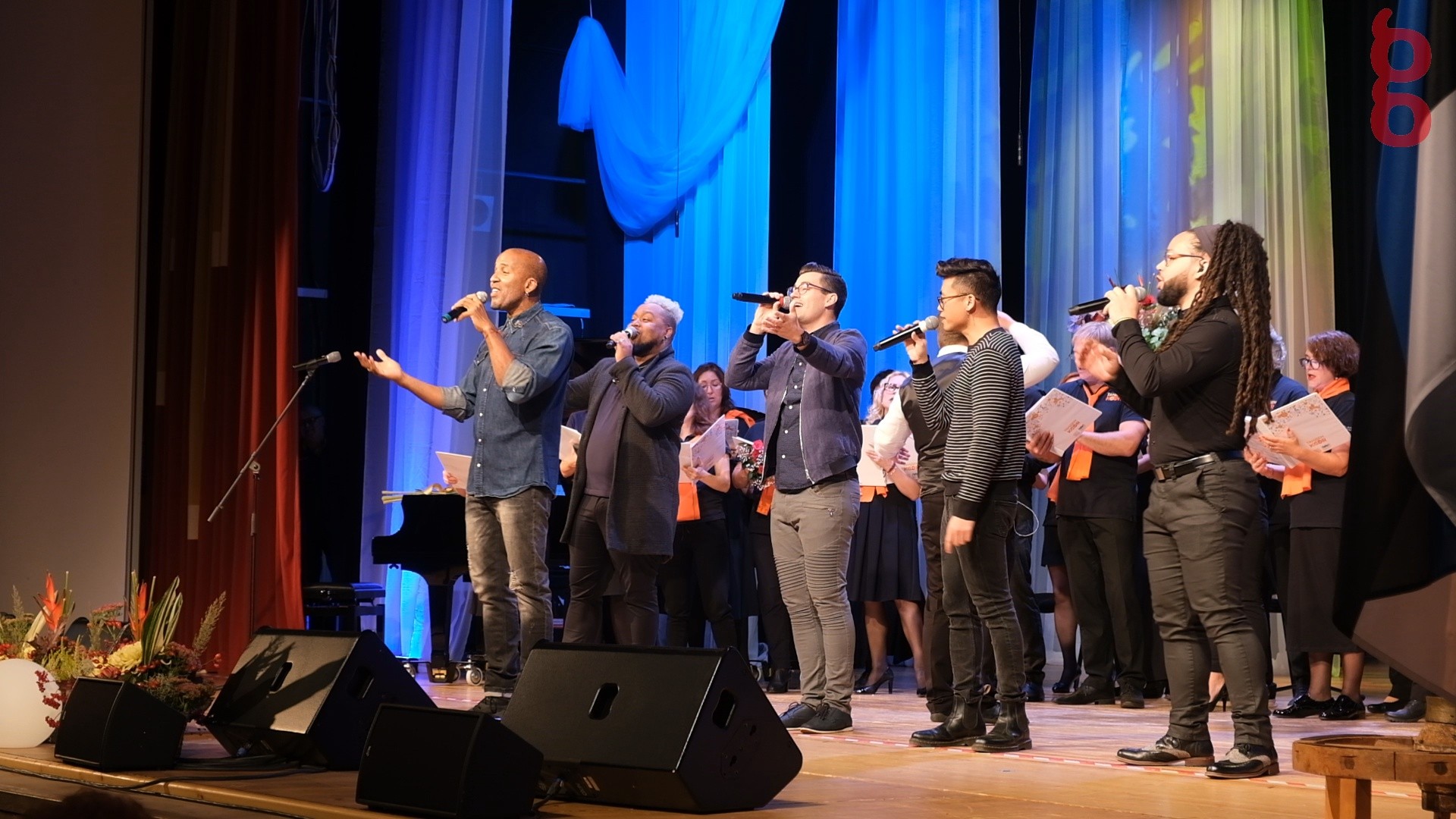 Видео: в ДК Ругодив Нарва торжественно вступила в права Осенней столицы ...