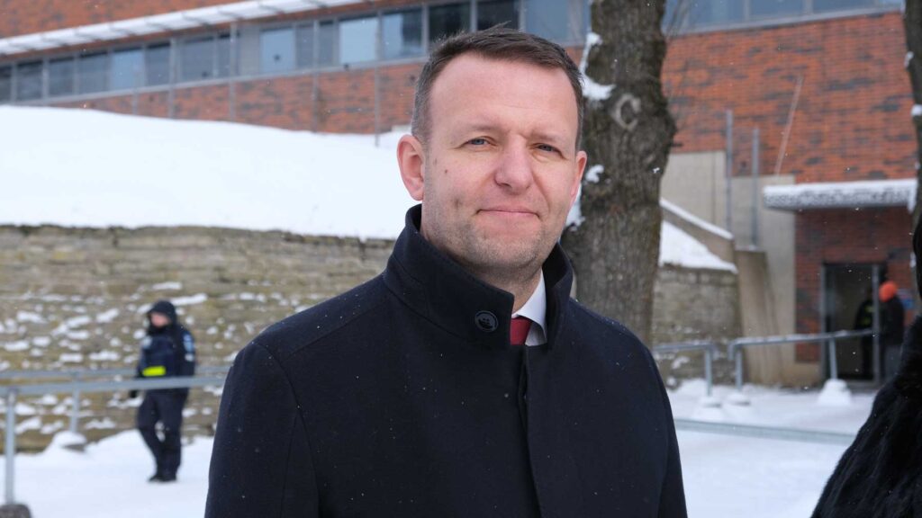 Lauri Laaenemethta headed the Social Democrats Fraction to Riigikoga, replacing Madis Callas a month later