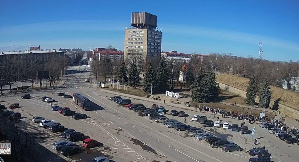 On the border in Narva, seven foreigners were denied entry, fake documents were identified
