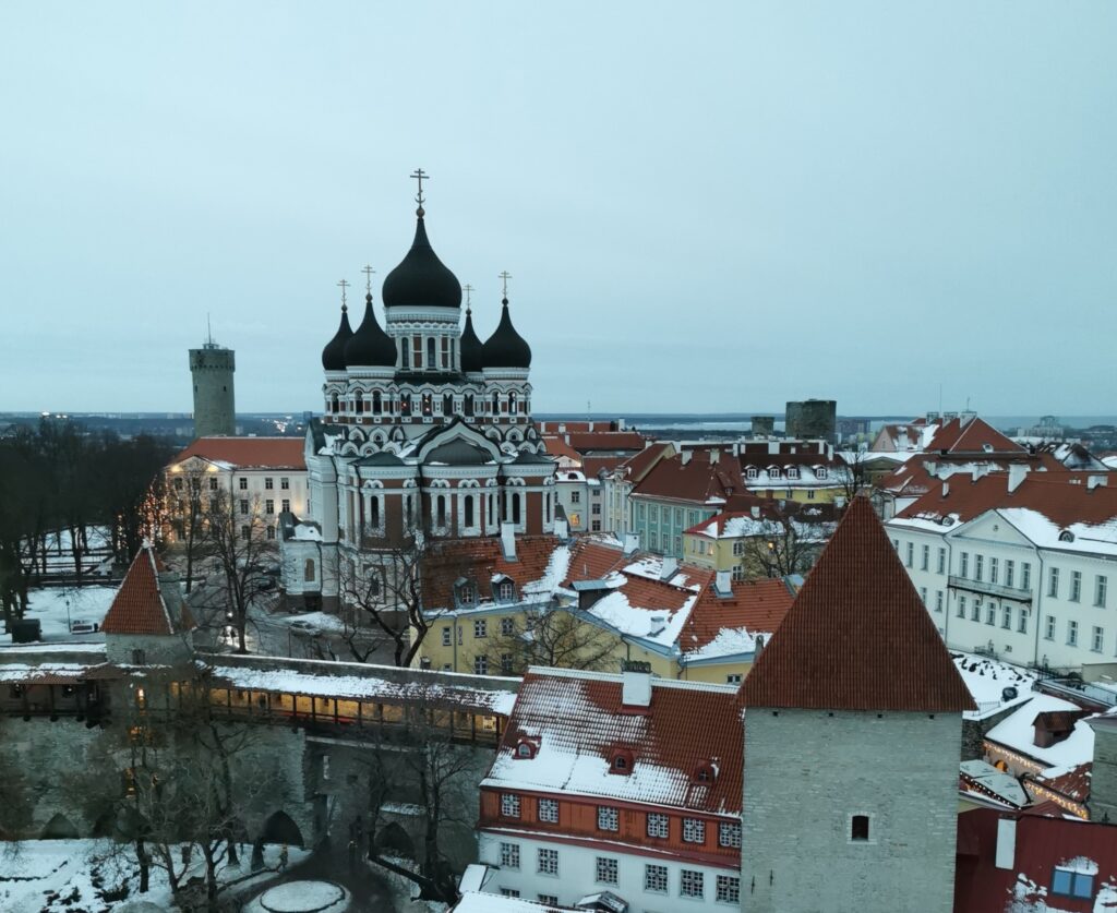 The court allowed EPCMP to change the name to the « Estonian Christian Orthodox Church »