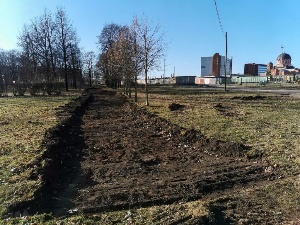 Narva bike paths: the site under construction will connect different areas of the city along the railway