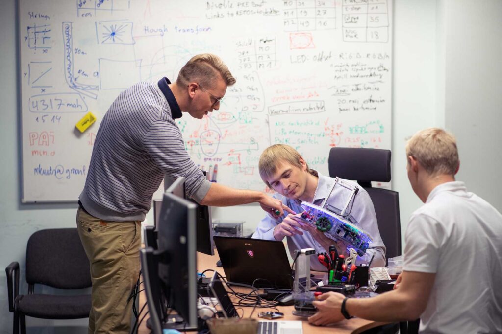 Narva College opens a new master’s curriculum in the field of robotics