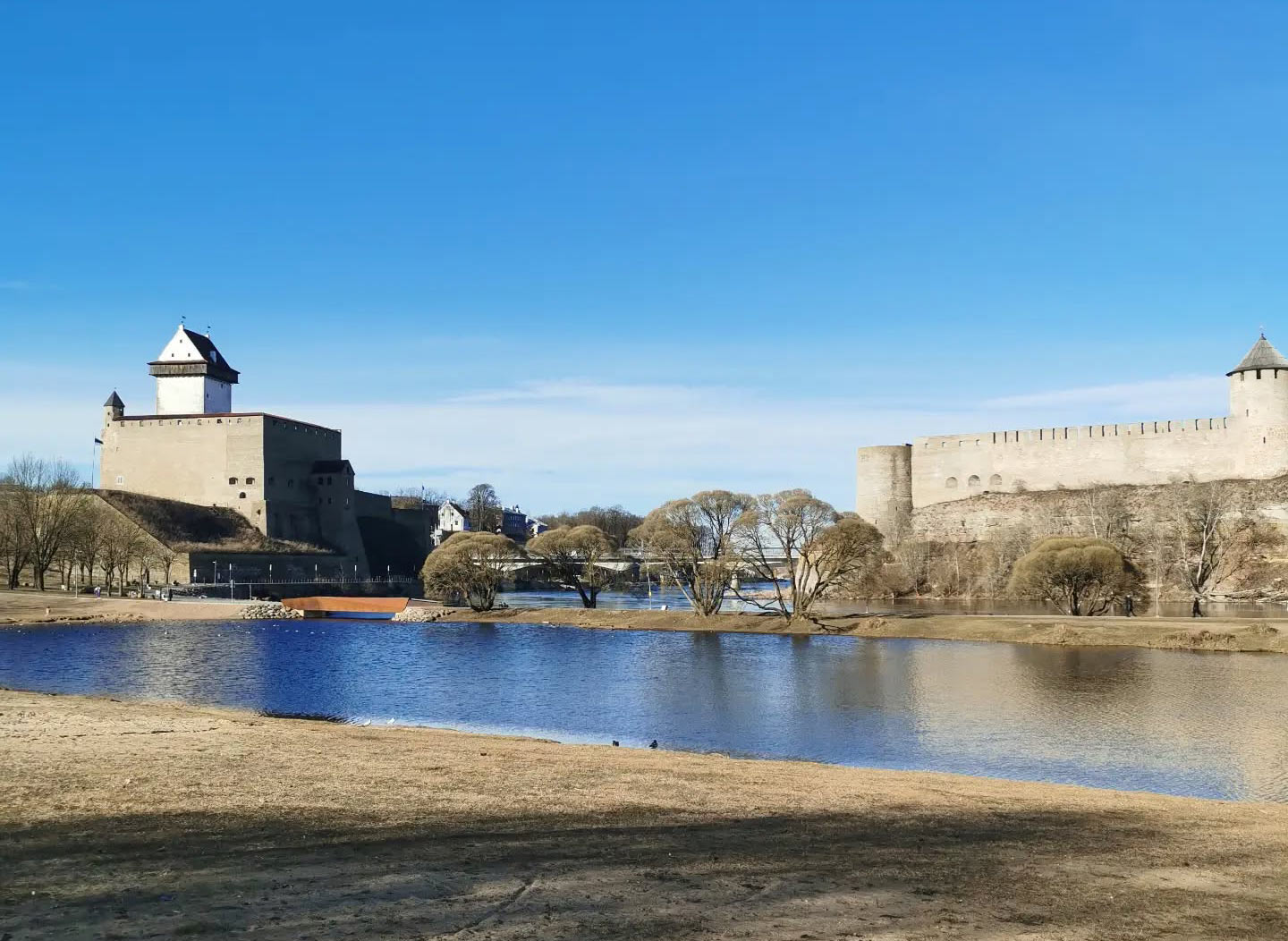 Сегодня откроют шлюзы на Нарвской ГЭС, возможно затопление Липовой ямки